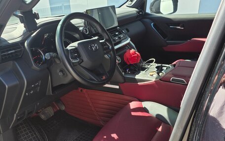 Toyota Land Cruiser, 2022 год, 11 050 000 рублей, 4 фотография