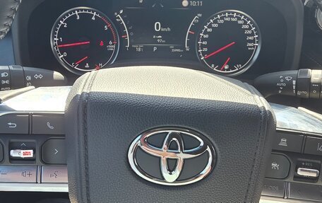 Toyota Land Cruiser, 2022 год, 11 050 000 рублей, 2 фотография