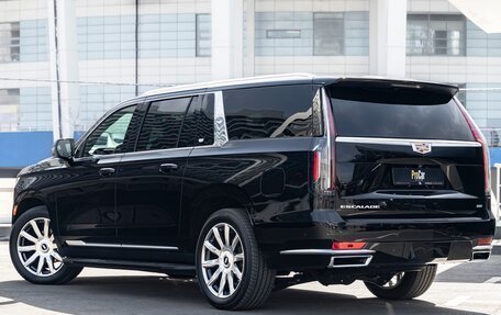 Cadillac Escalade V, 2024 год, 13 900 000 рублей, 3 фотография