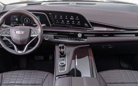 Cadillac Escalade V, 2024 год, 13 900 000 рублей, 11 фотография