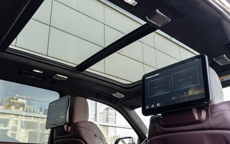 Cadillac Escalade V, 2024 год, 13 900 000 рублей, 29 фотография
