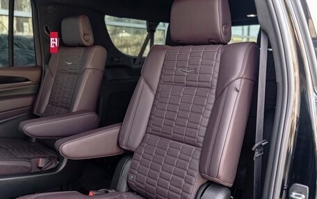 Cadillac Escalade V, 2024 год, 13 900 000 рублей, 34 фотография