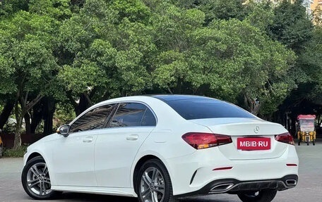 Mercedes-Benz A-Класс, 2023 год, 1 594 000 рублей, 4 фотография