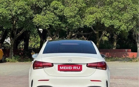 Mercedes-Benz A-Класс, 2023 год, 1 594 000 рублей, 5 фотография