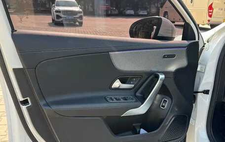 Mercedes-Benz A-Класс, 2023 год, 1 594 000 рублей, 17 фотография