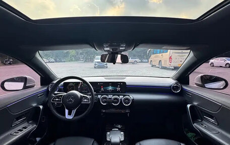 Mercedes-Benz A-Класс, 2023 год, 1 594 000 рублей, 27 фотография