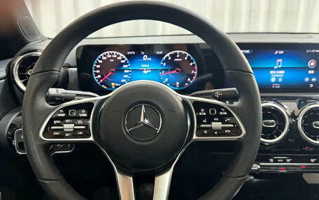 Mercedes-Benz A-Класс, 2022 год, 1 980 000 рублей, 6 фотография