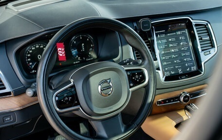 Volvo XC90 II рестайлинг, 2018 год, 3 500 000 рублей, 16 фотография