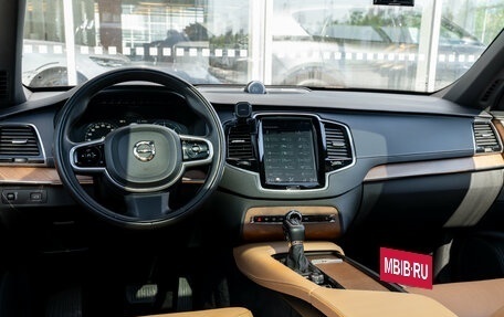 Volvo XC90 II рестайлинг, 2018 год, 3 500 000 рублей, 11 фотография