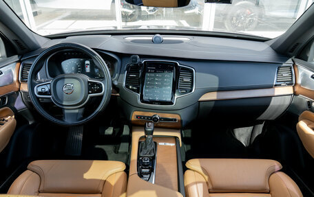 Volvo XC90 II рестайлинг, 2018 год, 3 500 000 рублей, 20 фотография