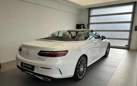 Mercedes-Benz E-Класс, 2021 год, 8 490 000 рублей, 10 фотография