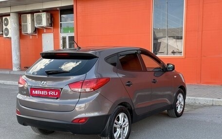 Hyundai ix35 I рестайлинг, 2014 год, 1 150 000 рублей, 10 фотография