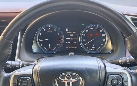 Toyota Harrier, 2017 год, 1 990 000 рублей, 3 фотография