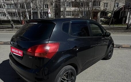 KIA Venga I, 2011 год, 850 000 рублей, 7 фотография