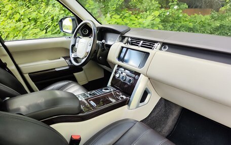 Land Rover Range Rover IV рестайлинг, 2014 год, 3 190 000 рублей, 11 фотография