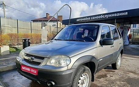 Chevrolet Niva I рестайлинг, 2012 год, 437 000 рублей, 1 фотография