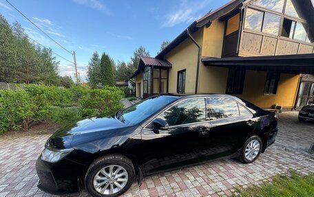 Toyota Camry, 2015 год, 1 725 000 рублей, 10 фотография