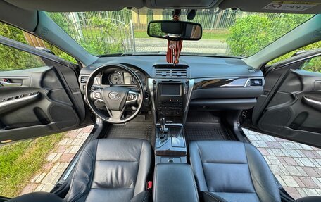 Toyota Camry, 2015 год, 1 725 000 рублей, 19 фотография