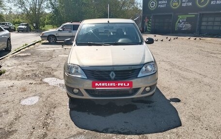 Renault Logan I, 2010 год, 360 000 рублей, 5 фотография