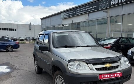 Chevrolet Niva I рестайлинг, 2013 год, 550 000 рублей, 2 фотография