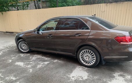 Mercedes-Benz E-Класс, 2013 год, 2 200 000 рублей, 8 фотография
