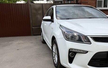 KIA Rio IV, 2018 год, 1 470 000 рублей, 3 фотография