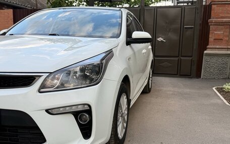 KIA Rio IV, 2018 год, 1 470 000 рублей, 4 фотография