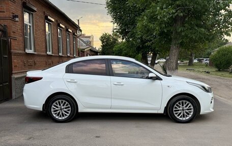 KIA Rio IV, 2018 год, 1 470 000 рублей, 9 фотография