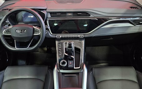 Geely Atlas, 2023 год, 2 175 000 рублей, 9 фотография