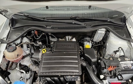 Volkswagen Polo VI (EU Market), 2019 год, 1 100 000 рублей, 11 фотография