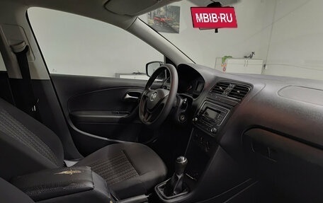 Volkswagen Polo VI (EU Market), 2019 год, 1 100 000 рублей, 13 фотография