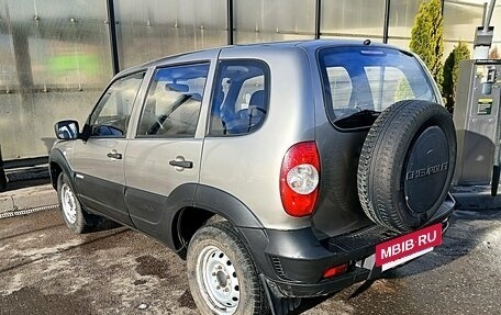 Chevrolet Niva I рестайлинг, 2012 год, 437 000 рублей, 3 фотография