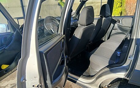 Chevrolet Niva I рестайлинг, 2012 год, 437 000 рублей, 7 фотография