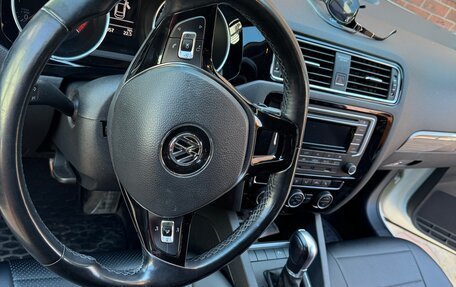 Volkswagen Jetta VI, 2016 год, 1 550 000 рублей, 6 фотография