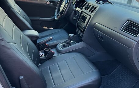 Volkswagen Jetta VI, 2016 год, 1 550 000 рублей, 5 фотография
