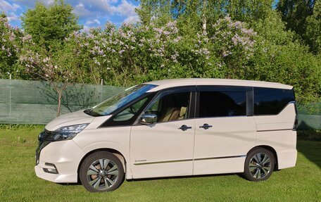 Nissan Serena IV, 2018 год, 2 350 000 рублей, 3 фотография