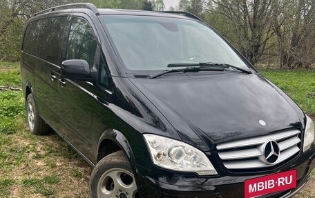 Mercedes-Benz Viano, 2013 год, 2 350 000 рублей, 2 фотография