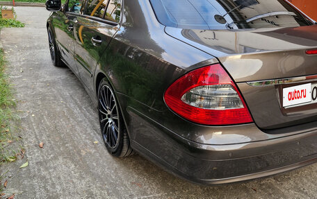 Mercedes-Benz E-Класс, 2006 год, 1 350 000 рублей, 10 фотография
