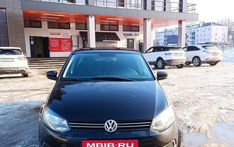 Volkswagen Polo VI (EU Market), 2012 год, 730 000 рублей, 3 фотография