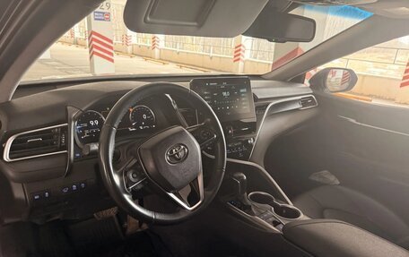 Toyota Camry, 2023 год, 3 450 000 рублей, 4 фотография
