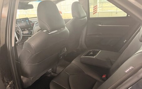 Toyota Camry, 2023 год, 3 450 000 рублей, 5 фотография