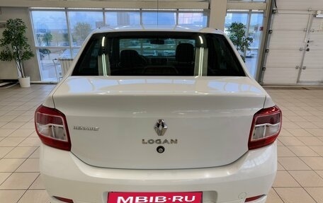 Renault Logan II, 2016 год, 750 000 рублей, 4 фотография