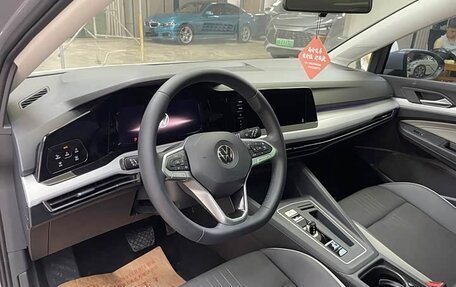 Volkswagen Golf VIII, 2021 год, 1 470 778 рублей, 10 фотография