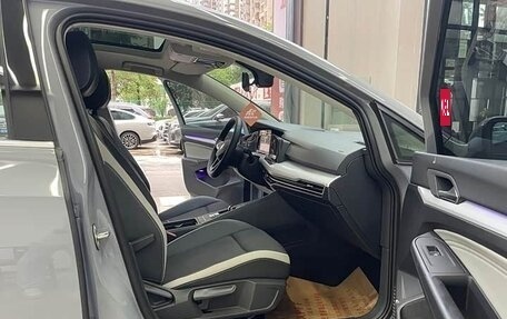 Volkswagen Golf VIII, 2021 год, 1 470 778 рублей, 9 фотография