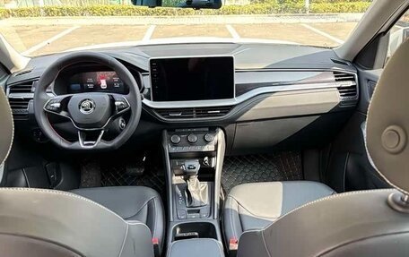 Skoda Kodiaq I, 2025 год, 3 350 000 рублей, 9 фотография