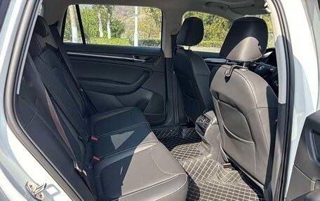 Skoda Kodiaq I, 2025 год, 3 350 000 рублей, 15 фотография