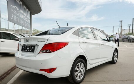 Hyundai Solaris II рестайлинг, 2015 год, 800 000 рублей, 6 фотография