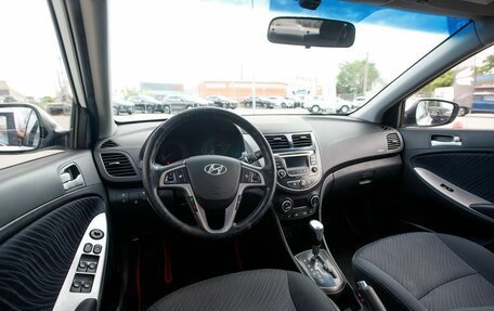 Hyundai Solaris II рестайлинг, 2015 год, 800 000 рублей, 9 фотография