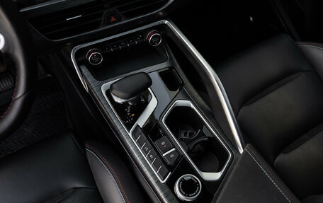Geely Tugella FY11, 2024 год, 2 900 000 рублей, 26 фотография