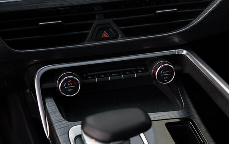 Geely Tugella FY11, 2024 год, 2 900 000 рублей, 27 фотография